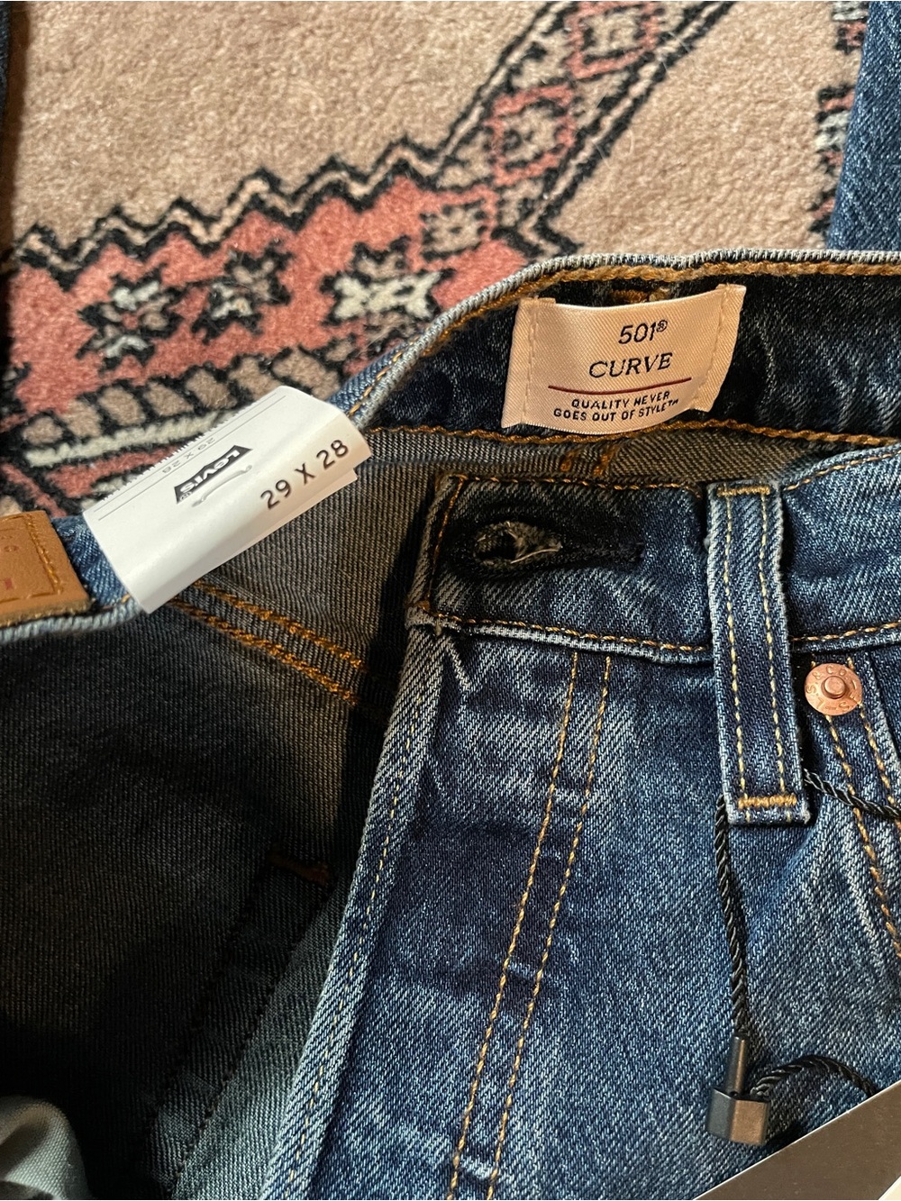 NWT Levi's 501® Curve High-Rise Jeans - Denim Blue 29 x 28